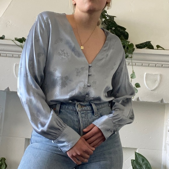 Topshop silk tie blouse - Picture 2 of 3